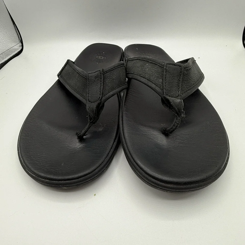 UGG Flip Flops Mens Sz 12 Black Leather Flip Flops
